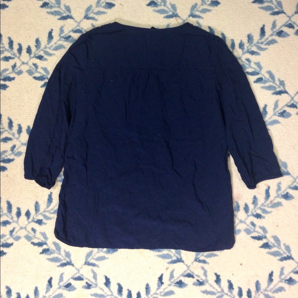 5/$25  Gap Factory Navy Blue popover blouse